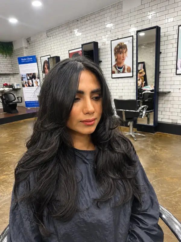 Dark layered blow-dry